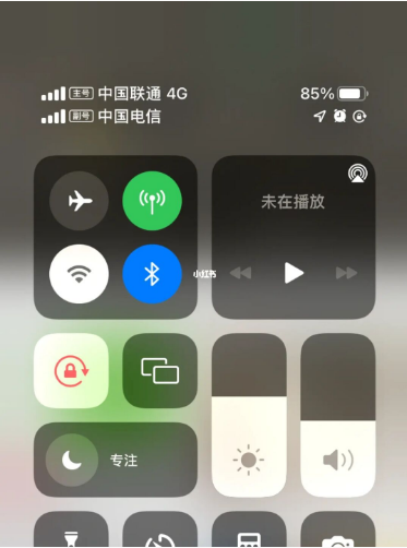 新乐苹果手机维修分享iPhone双卡信号解决办法 